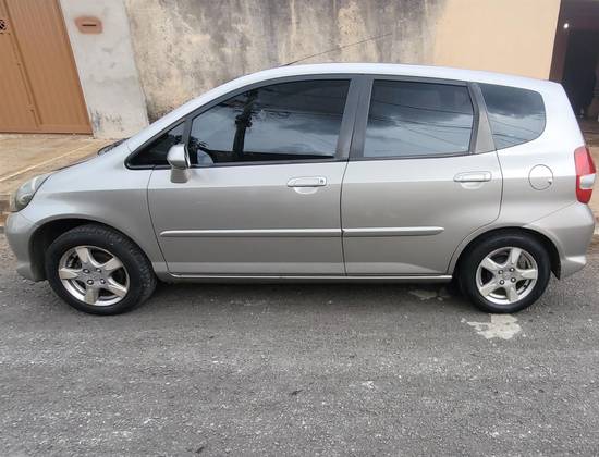 HONDA FIT 1.4 LX 8V GASOLINA 4P MANUAL HONDA FIT 1.4 LX 8V GASOLINA 4P MANUAL